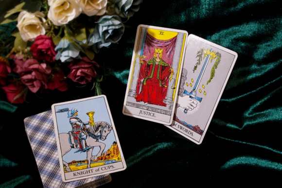 Tarot