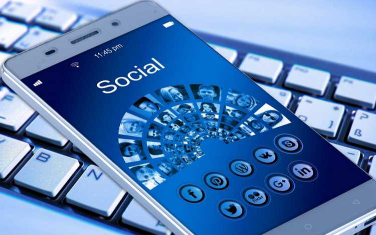 Unplug from the Social Media